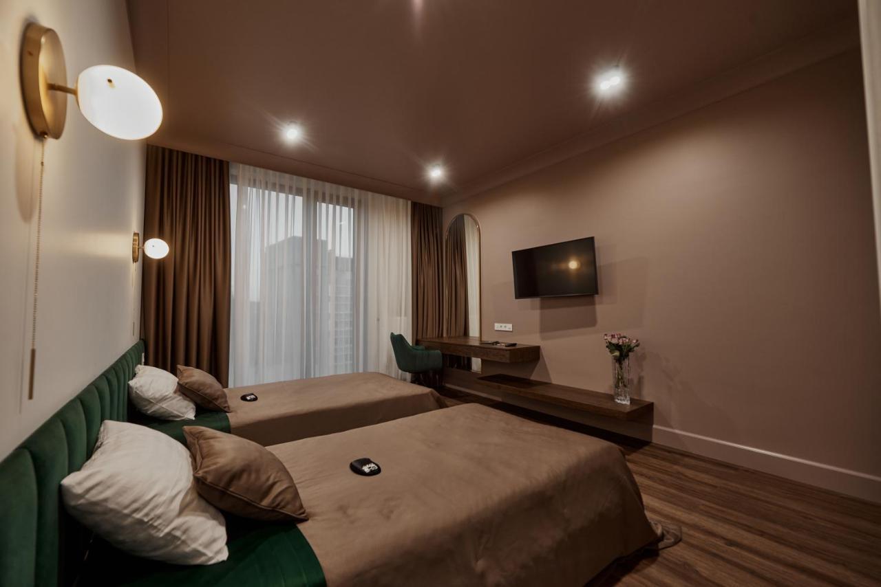 Kostjukowski Apartments Avalon Lviv Eksteriør bilde