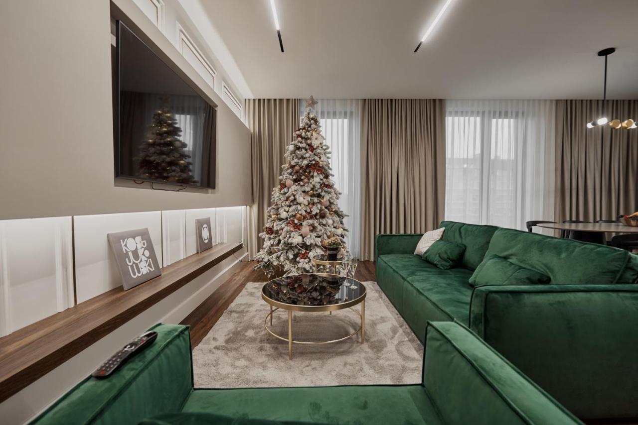 Kostjukowski Apartments Avalon Lviv Eksteriør bilde