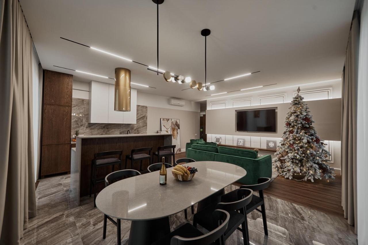 Kostjukowski Apartments Avalon Lviv Eksteriør bilde