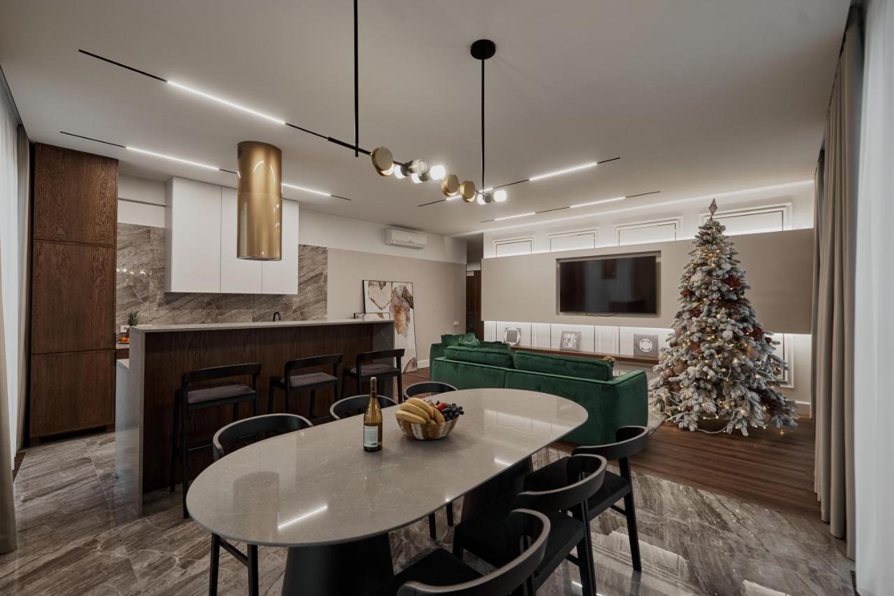 Kostjukowski Apartments Avalon Lviv Eksteriør bilde